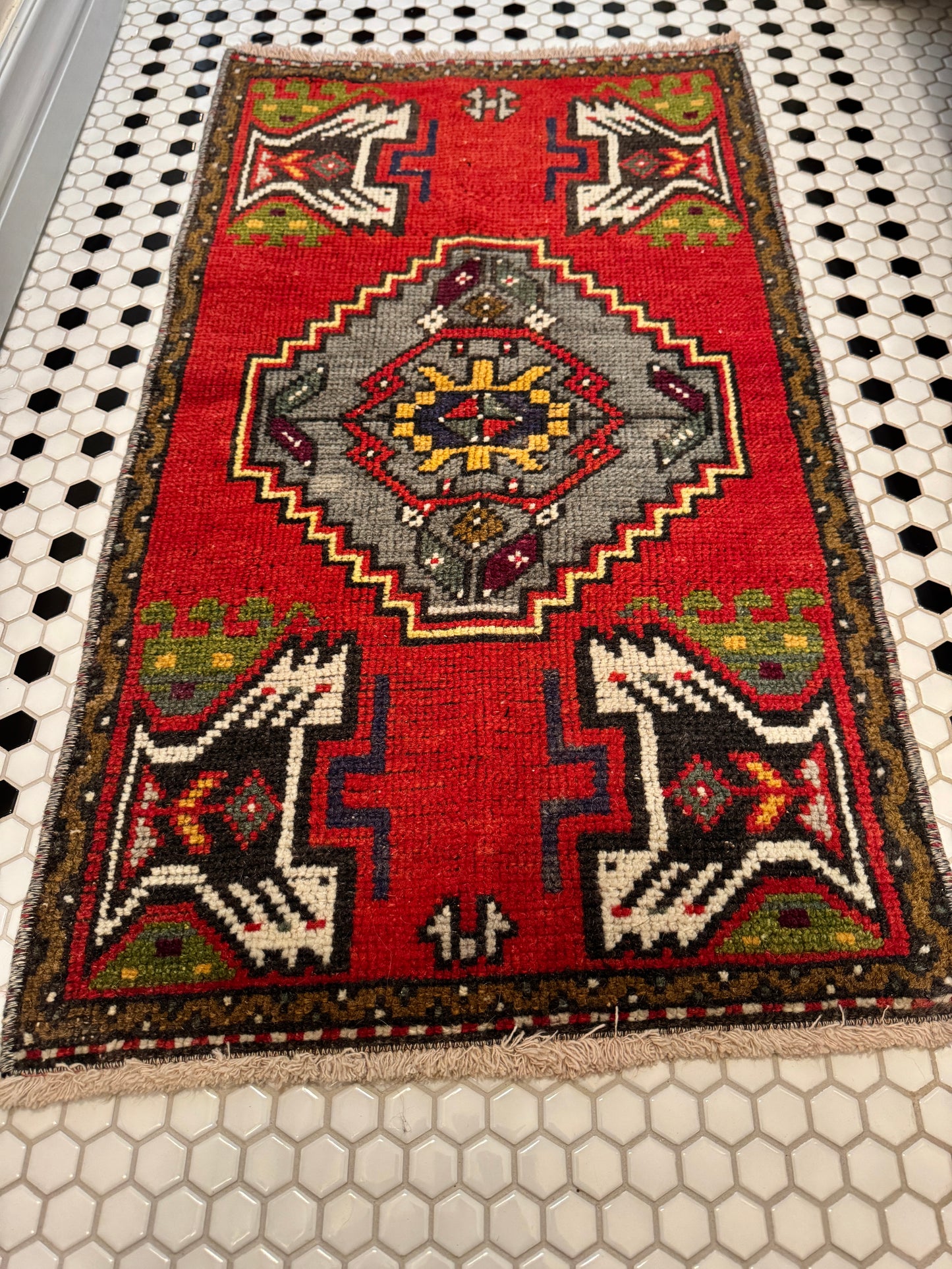 Vintage Turkish Rug 018 | 2'10 x 1'7