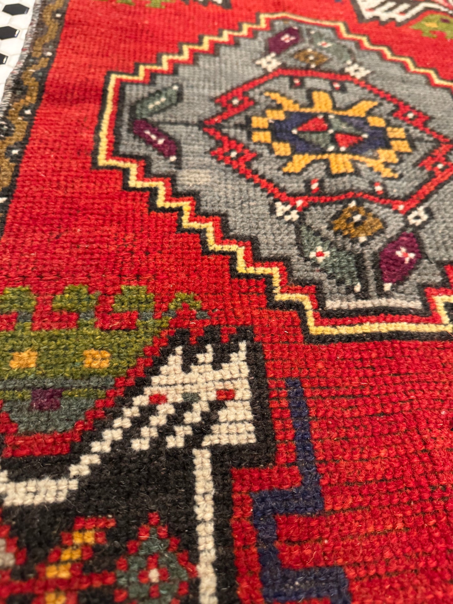 Vintage Turkish Rug 018 | 2'10 x 1'7