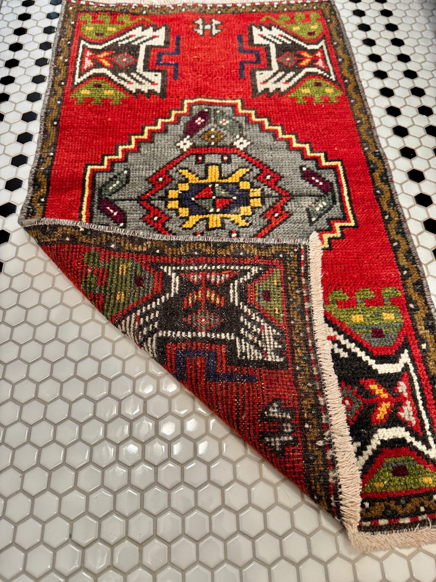 Vintage Turkish Rug 018 | 2'10 x 1'7
