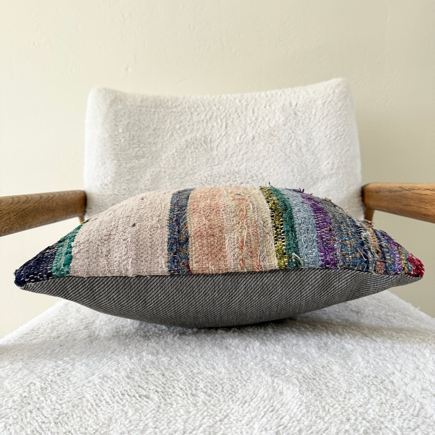 Kilim Throw Pillow 003 | "16 x 16"