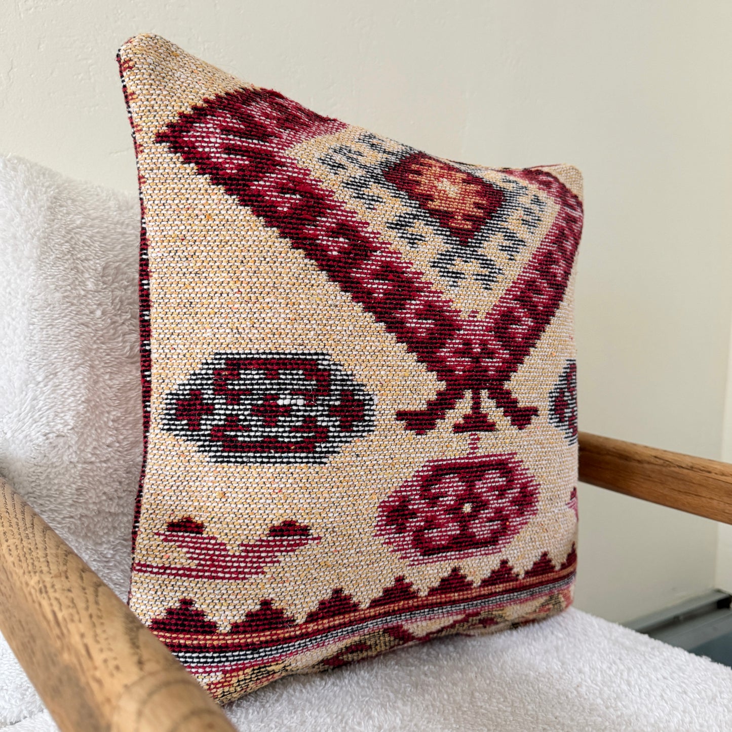 Kilim Throw Pillow 005 | 18" x 18"