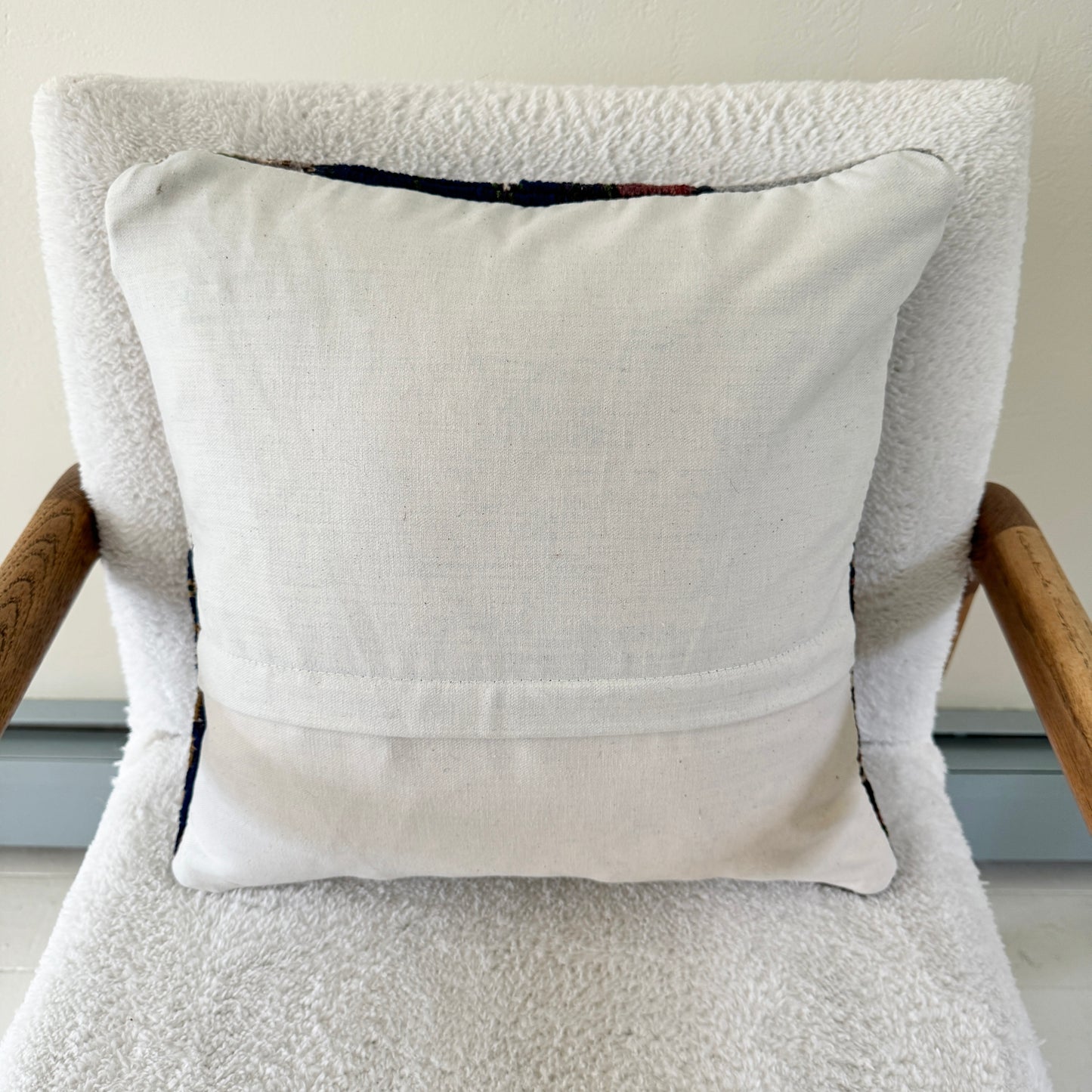 Kilim Throw Pillow 006 | 16" x 16"