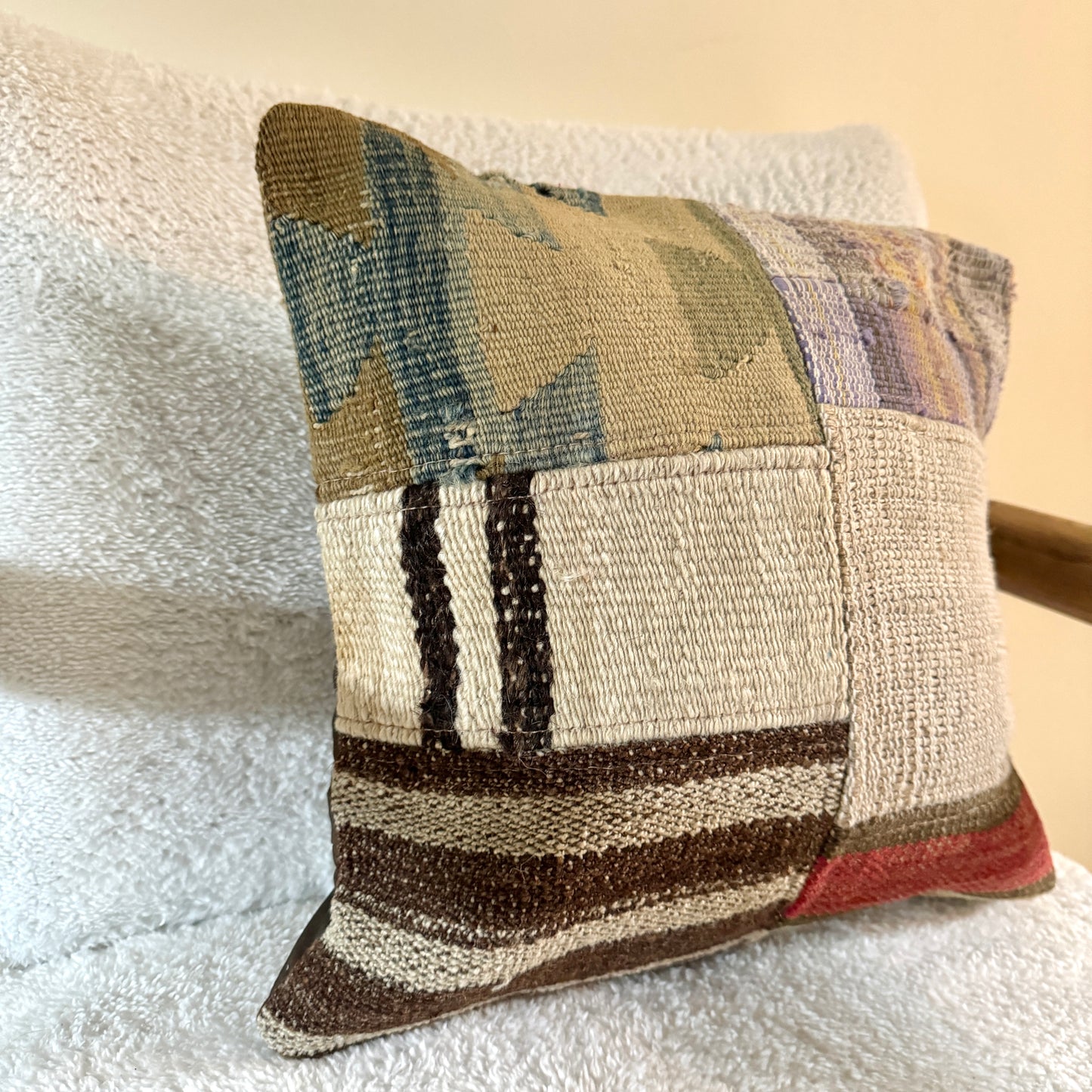 Kilim Throw Pillow 030 | 14 x 14"