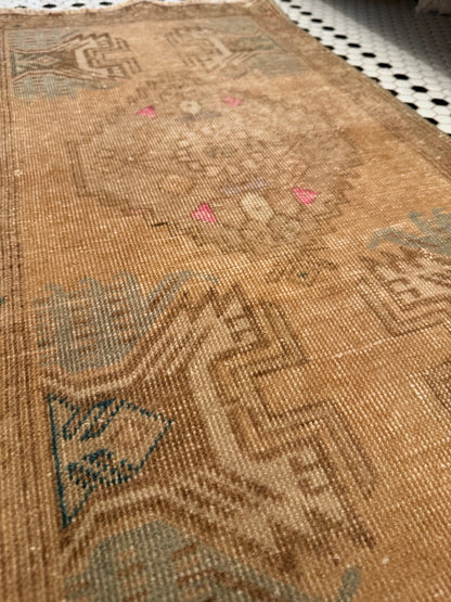 Vintage Turkish Rug 003 |  3'4 x 1'9