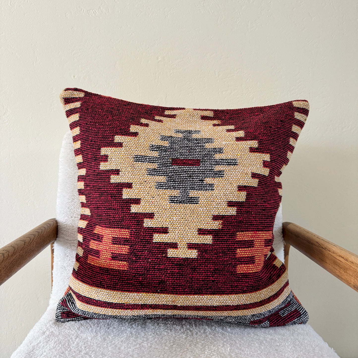 Kilim Throw Pillow 014 | 20" x 20"